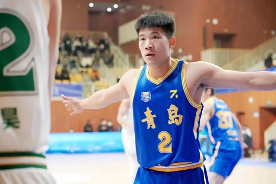为什么一些职业球员罚球命中率不高?_1